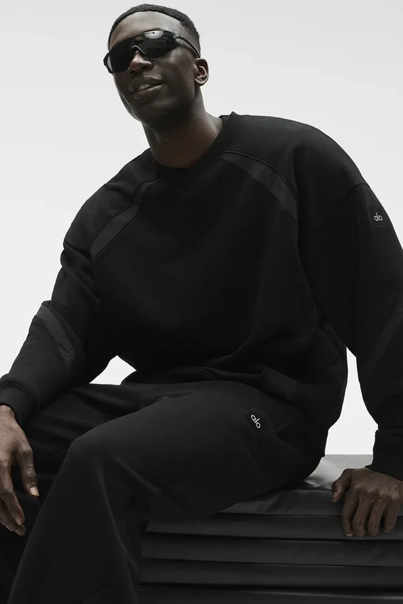 Field Sweatshirt mit Rundhalsausschnitt – Schwarz