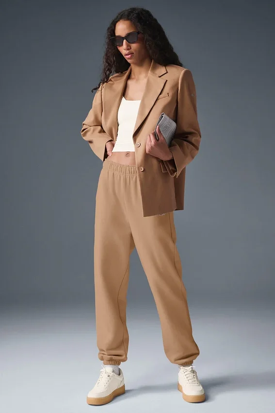 First-Class-Blazer – Toasted Almond
