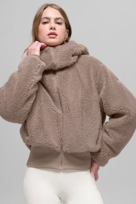 Foxy Sherpa-Jacke – Chai Latte