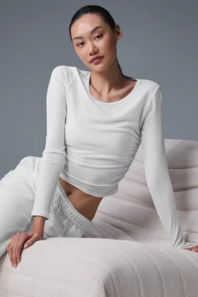 Gather Langarmshirt – Weiß