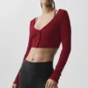 Gerippte, kurz geschnittene „Whisper“-Strickjacke – „Summer Romance Red“