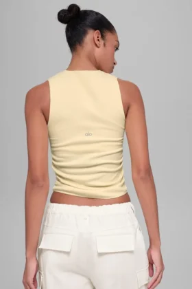 Geripptes „En Pointe“-Top – Candlelight Yellow