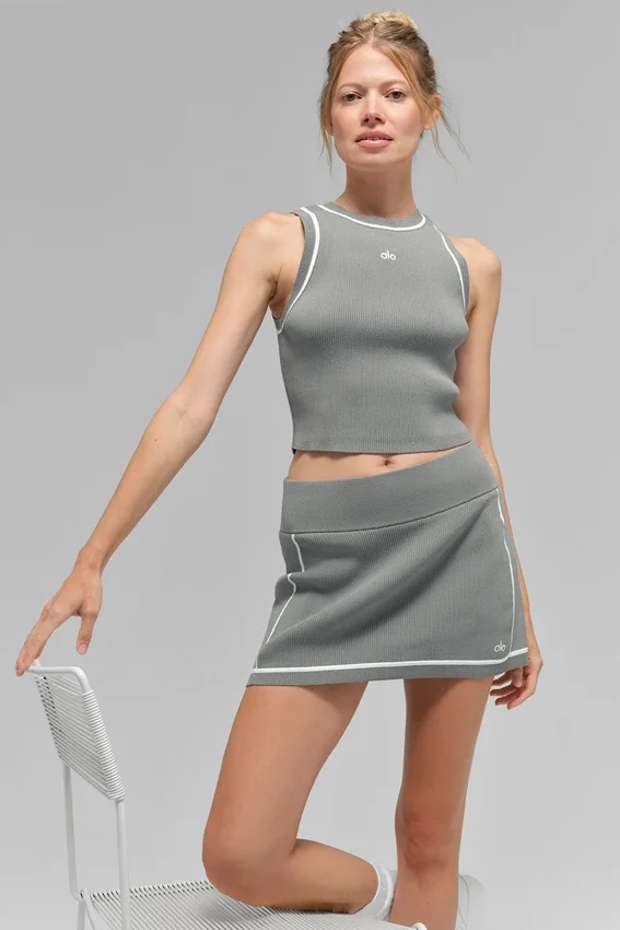 Geripptes Highline-Cropped-Top aus Strick – Lunar Grey/Weiß