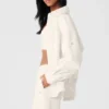 Geripptes Velours-„Mountain Side“-Shacket – Elfenbein