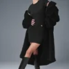 „Goddess“ geripptes Kurzarmkleid – Schwarz
