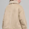 Grand-Jacke aus Kunstlammfell – Woodland Tan