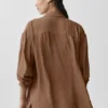 Halbtransparentes „Golden Hour“-Langarmshirt mit Knopfleiste – Sun Kissed Brown