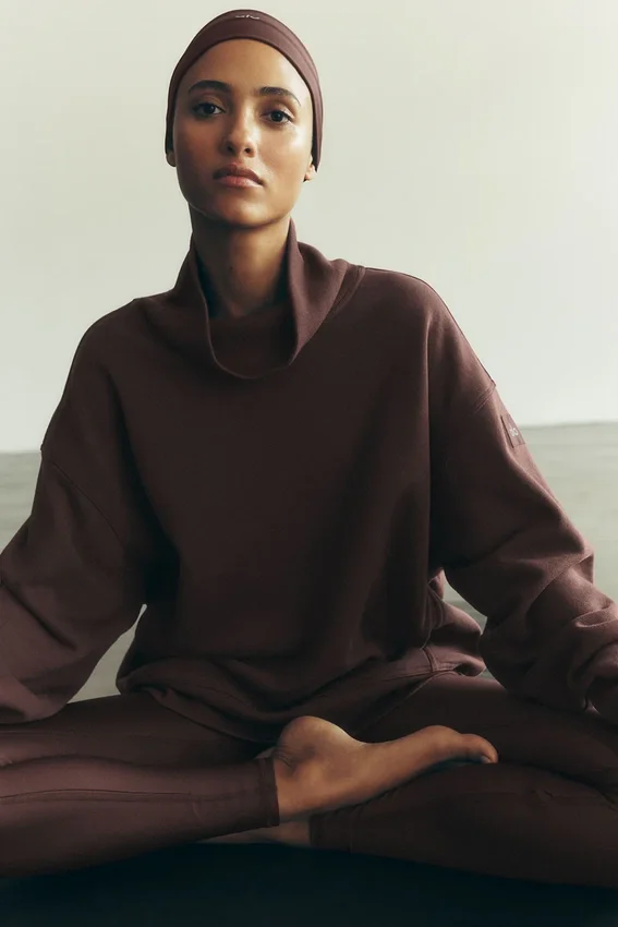 Hazy Pullover mit Stehkragen – Brownstone