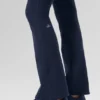 High-Waist 7/8 Bootcut-Leggings – Navy