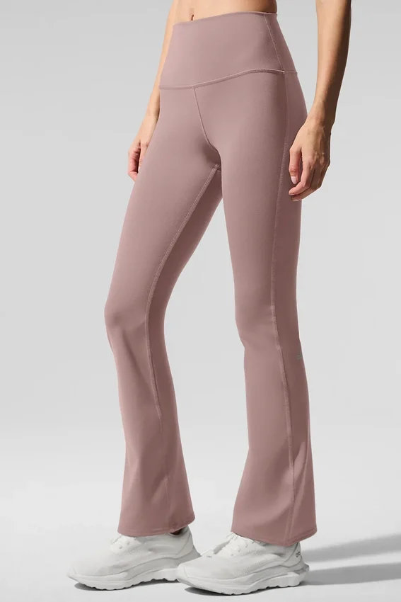 High-Waist Airbrush 7/8 Bootcut-Leggings – Taupe