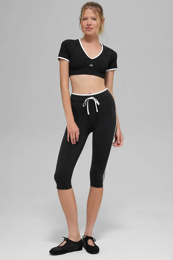 High-Waist Airbrush Caprihose im Race-Pace-Stil – Schwarz/Weiß