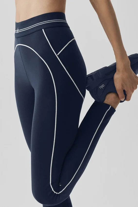 High-Waist Airbrush Legging „Heart Throb“ – Marineblau/Weiß