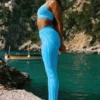 High-Waist Airbrush Legging mit Herzmotiv – Azurblau/Weiß