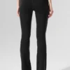High-Waist Airbrush Leggings mit 7/8-Bootcut – Schwarz