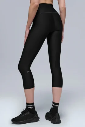 High-Waist Airlift Caprihose | Yoga-Caprihosen