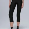 High-Waist Airlift Caprihose | Yoga-Caprihosen