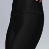 High-Waist Airlift Caprihose | Yoga-Caprihosen