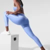 High-Waist Airlift Charger 7/8-Leggings – Kristallklares Blau/Weiß