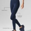 High-Waist Airlift Legging – Navy
