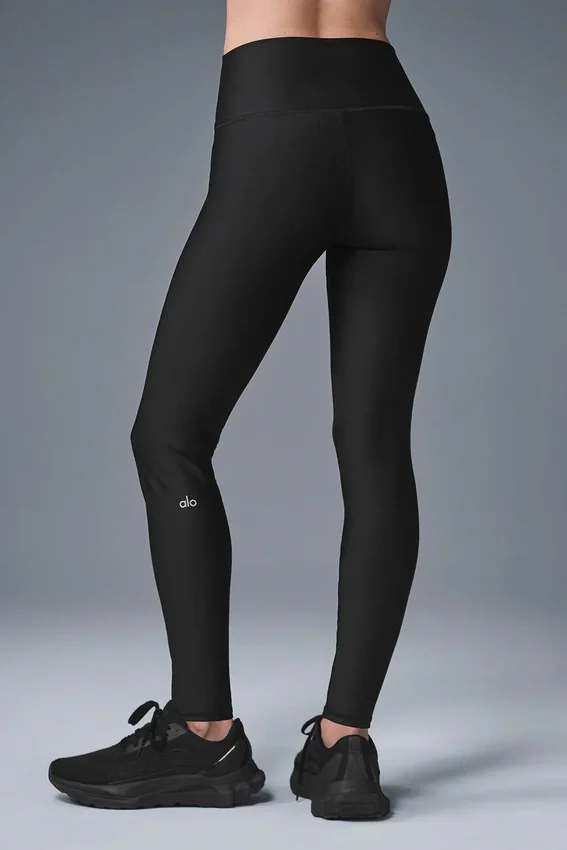 High-Waist Airlift Legging – Schwarz