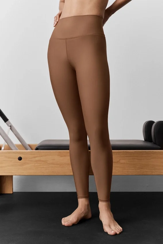 High-Waist Airlift Legging – Sun Kissed Brown