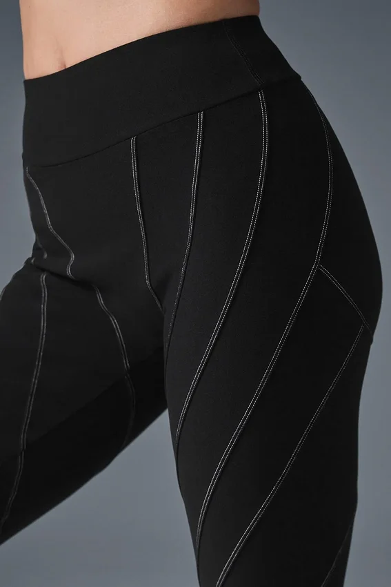 High-Waist Alosoft Legging im Sunray-Design – Schwarz/Weiß