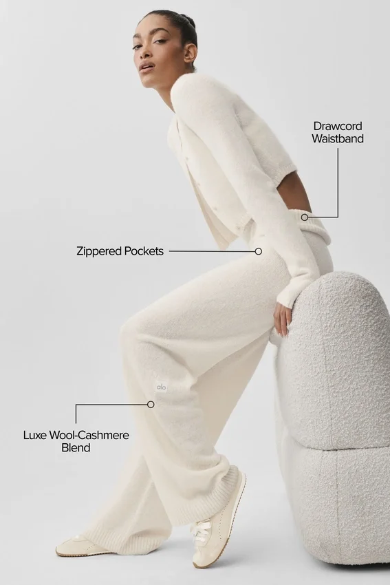 High-Waist-Hose aus Wolle und Kaschmir mit weitem Bein aus der „New Class“-Kollektion – Elfenbein