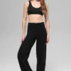 High-Waist-Hose aus Wolle und Kaschmir, weitem Bein – Schwarz