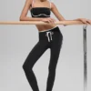 High-Waist Race Pace 7/8 Leggings – Schwarz/Weiß
