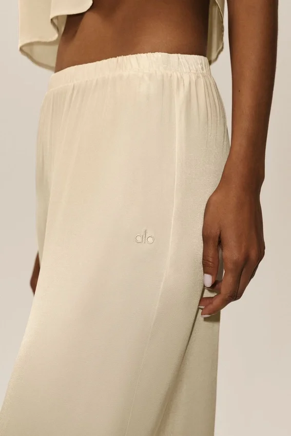 High-Waist-Radiance-Hose aus Seidenmischung – Sandy Beige
