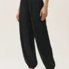 High-Waist-Radiance-Hose aus Seidenmischung – Schwarz