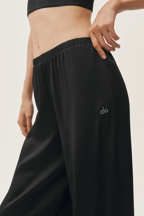 High-Waist-Radiance-Hose aus Seidenmischung – Schwarz