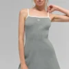 Highline-Kleid aus geripptem Pullover – Lunar Grey/Weiß