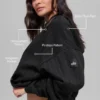 Hoodie mit Nadelstreifen – Schwarze Nadelstreifen