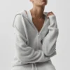 Hoodie „New Class“ aus Wolle und Kaschmir mit durchgehendem Reißverschluss – Weiß meliert