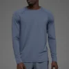Idol Rundhals-Langarmshirt – Bluestone