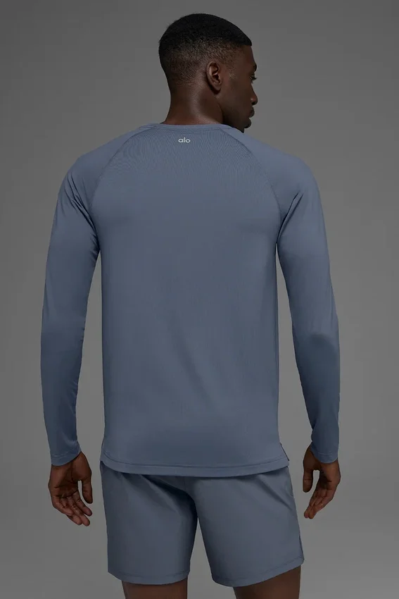 Idol Rundhals-Langarmshirt – Bluestone