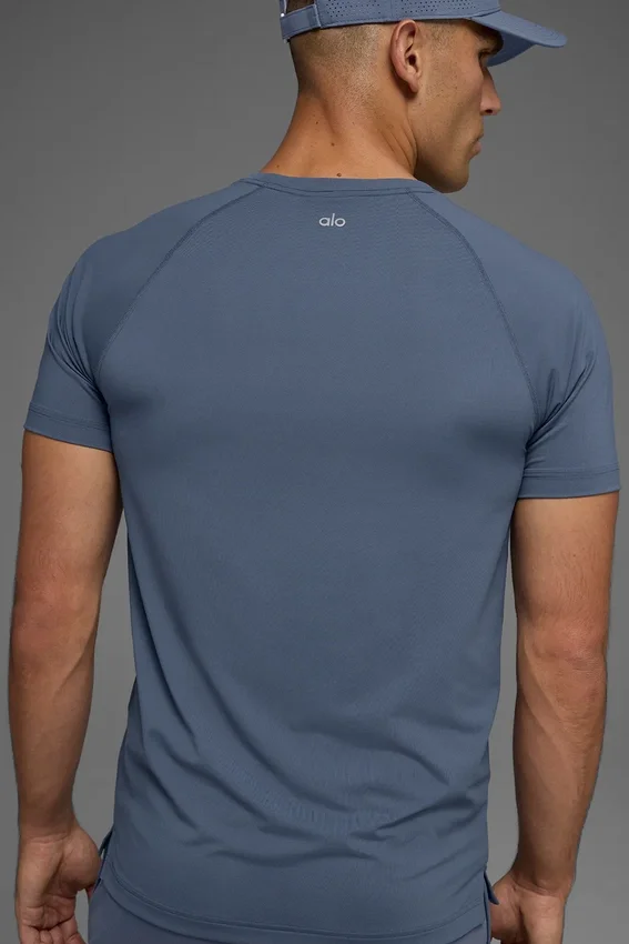 Idol Rundhals-T-Shirt mit Kurzarmshirts – Bluestone