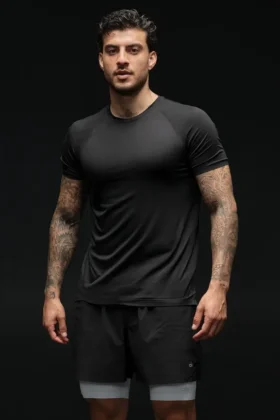 Idol Rundhals-T-Shirt mit Kurzarmshirts – Schwarz