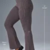 Jeansstrick-Hose mit High-Waist und ausgestelltem Bein – Raisinette/Schwarz