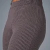 Jeansstrick-Hose mit High-Waist und ausgestelltem Bein – Raisinette/Schwarz