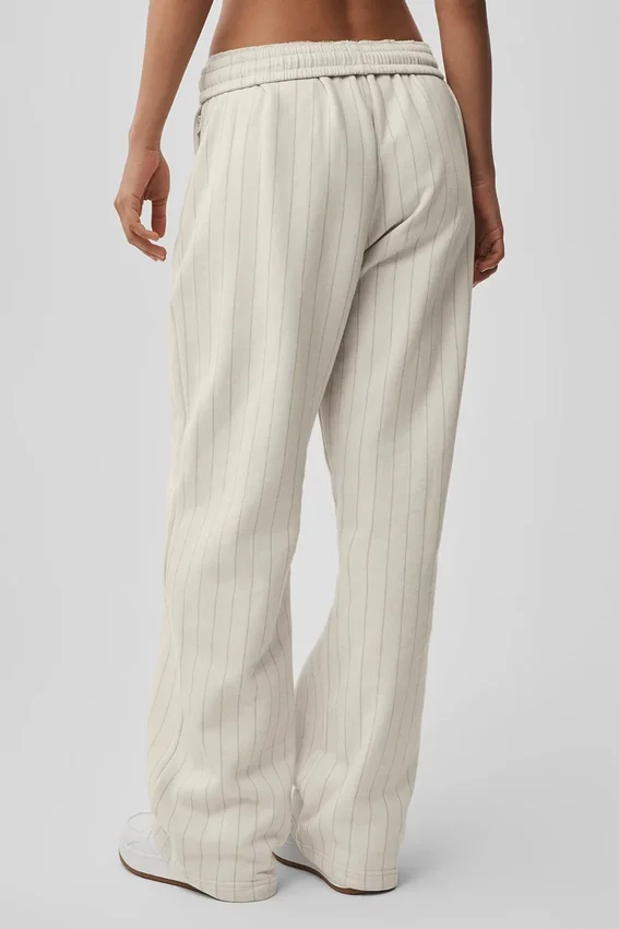 Jogginghose mit geradem Bein und Nadelstreifen – Bone Pinstripe