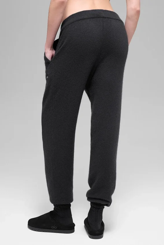Jogginghose „New Class“ aus Wolle und Kaschmir mit High-Waist-Taille – Schwarz