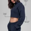 Kabelgestrickter, verkürzter Winter Bliss-Rollkragenpullover mit Langarmshirts – Navy