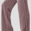Kaschmir-High-Waist-Hose mit flauschigem Waffelmuster – Pilzgrau meliert