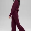 Kaschmir-High-Waist-Hose mit plüschigem Waffelmuster – Burgunderrot