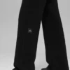 Kaschmir-High-Waist-Hose mit plüschigem Waffelstrick – Schwarz