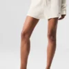 Kaschmir-High-Waist-Shorts mit flauschigem Waffelmuster – Elfenbein