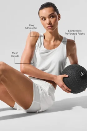Kropptes Sport Star Top – Weiß