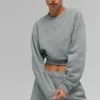 Kürzer Accolade-Rundhalspullover – Lunar Grey